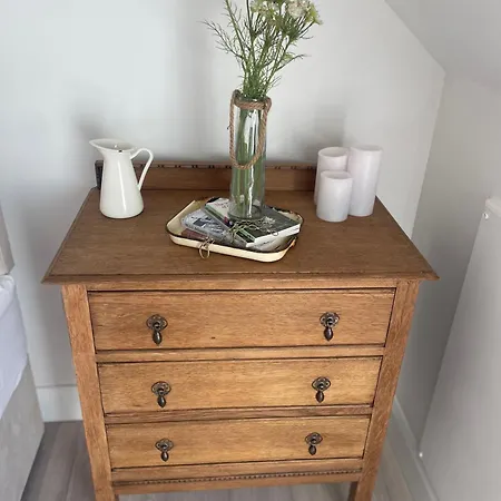 Two Bedroom Deluxe Sea View Guest Inis Mor