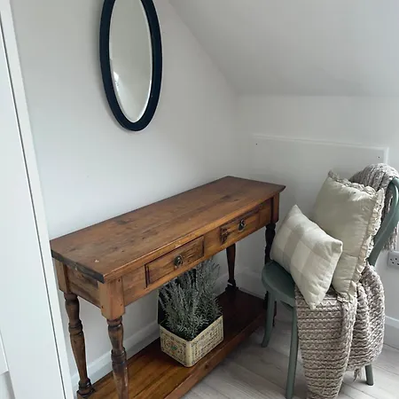 Two Bedroom Deluxe Sea View Guest Apartament