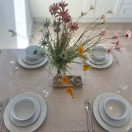 Two Bedroom Deluxe Sea View Guest Apartament Inis Mor