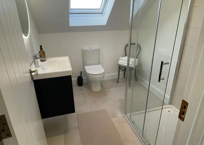 Two Bedroom Deluxe Sea View Guest Apartmán Inis Mor
